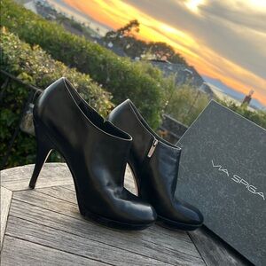 Via Spiga Black Soft Footwear